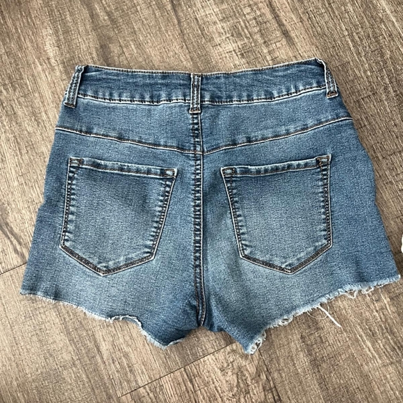 Jeans - Picture 3 of 3